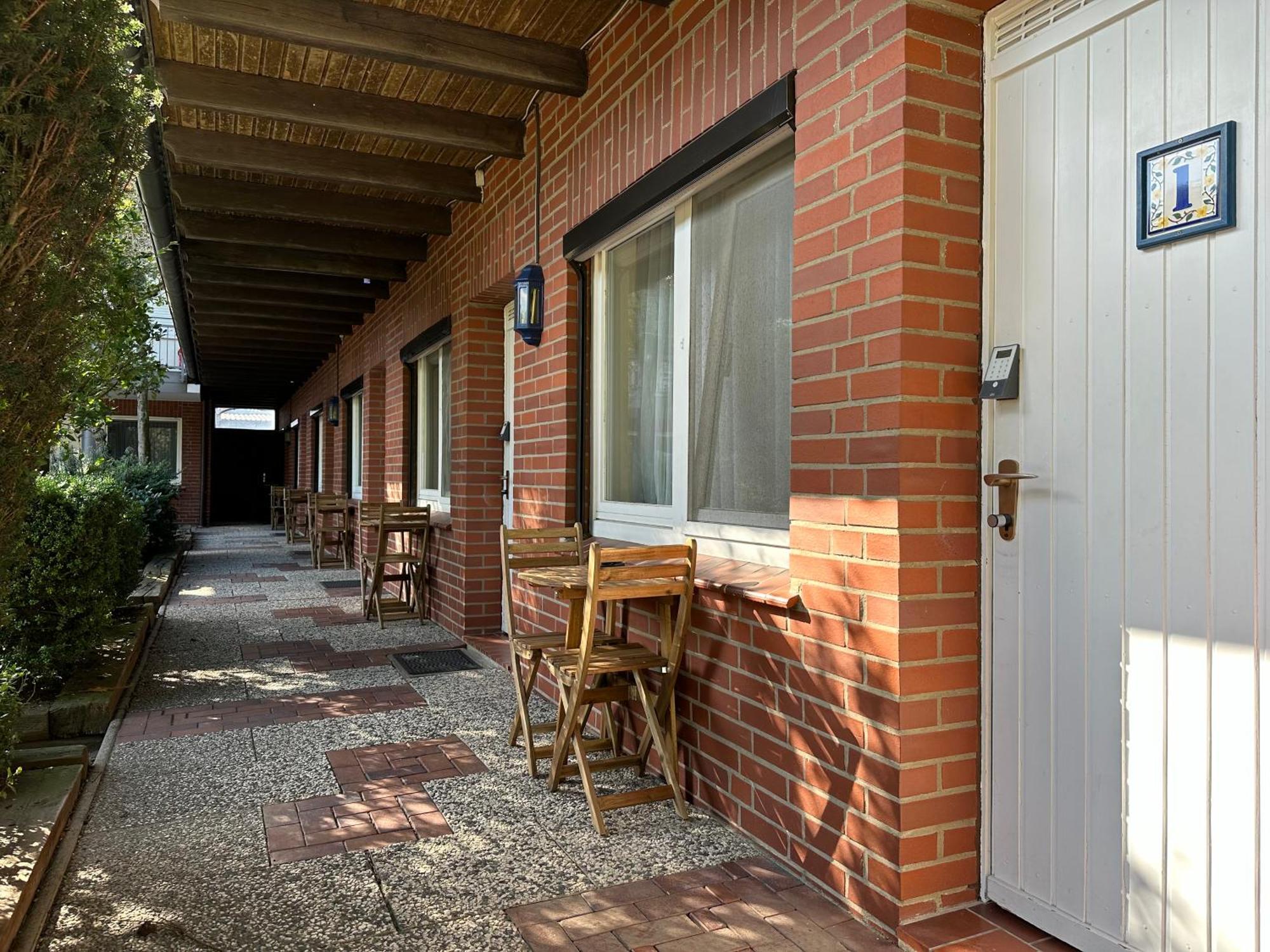 Waldhotel Zum Bergsee Даме Екстериор снимка