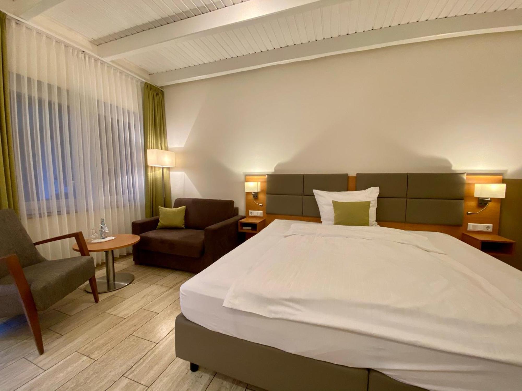 Waldhotel Zum Bergsee Даме Стая снимка