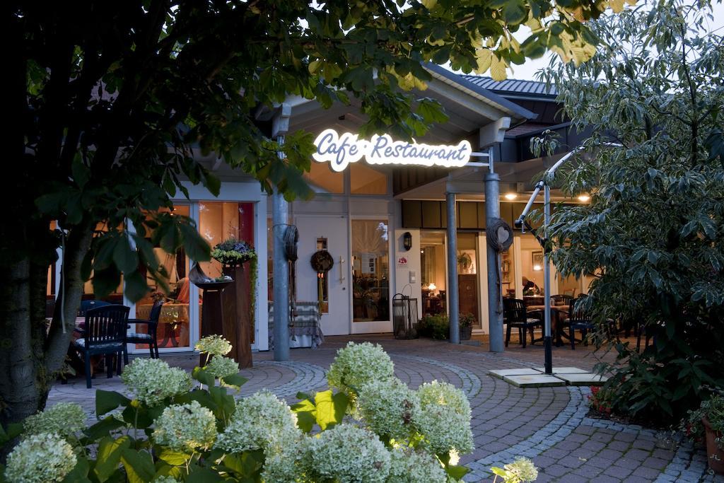 Waldhotel Zum Bergsee Даме Екстериор снимка